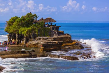 Tanah çok tapınak - Bali Endonezya