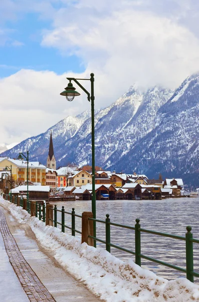 Village Hallstatt en el lago - Salzburgo Austria — Foto de Stock