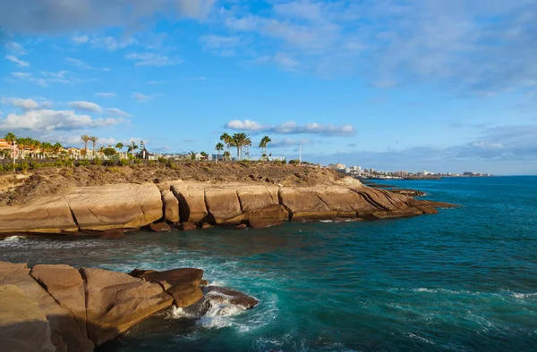 Stranden las americas på Teneriffa - kanariefågel — Stockfoto