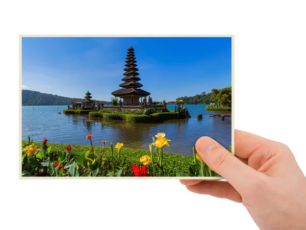 Hand and Ulun Danu Temple in Bali Indonesia (my photo) — Stock Photo, Image