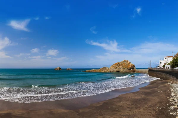 Pláž ve Španělsku ostrov - kanárská tenerife — Stock fotografie