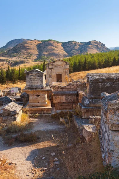 Oude ruïnes in pamukkale, Turkije — Stockfoto