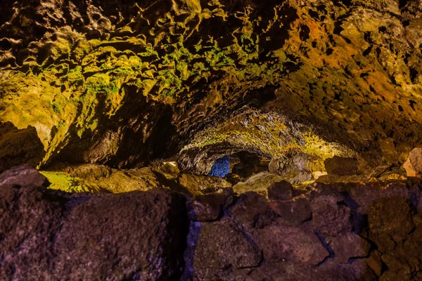 Cuevas volcánicas en Sao Vicente - Madeira Portugal — Foto de Stock