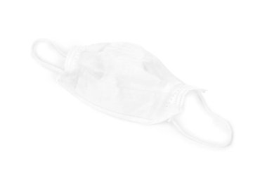 Tıbbi maske beyaz arkaplanda izole edildi