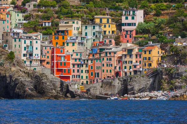 Riomaggiore alle Cinque Terre - Italia — Foto Stock