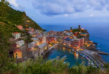 Vernazza Cinque Terre - İtalya içinde
