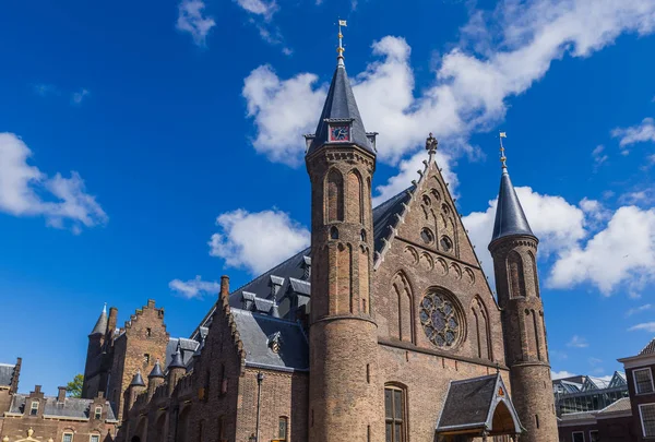 Здания парламента и суда Бинненхофа - Гаага, Нидерланды — стоковое фото