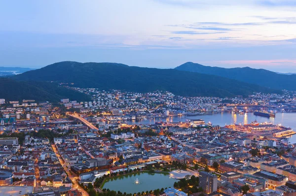 Paisaje urbano de Bergen - Noruega — Foto de Stock