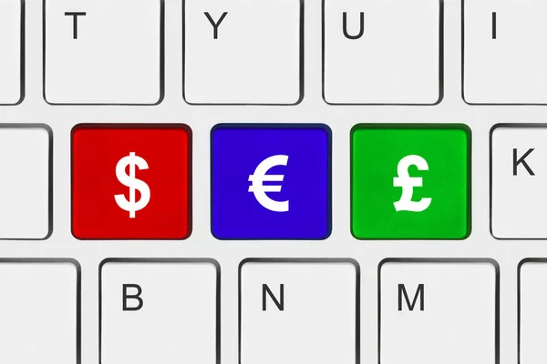 Datorns tangentbord med pengar nycklar — Stockfoto