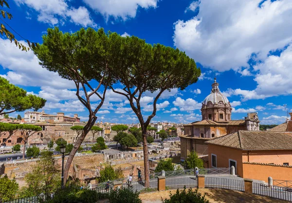 イタリア ローマでのローマ時代の遺跡 — ストック写真