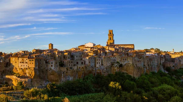 Pitigliano középkori város, a Toszkána Olaszország — Stock Fotó