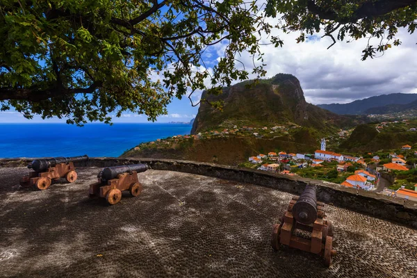 Fort i stan Faial - Madeira Portugal — Stockfoto