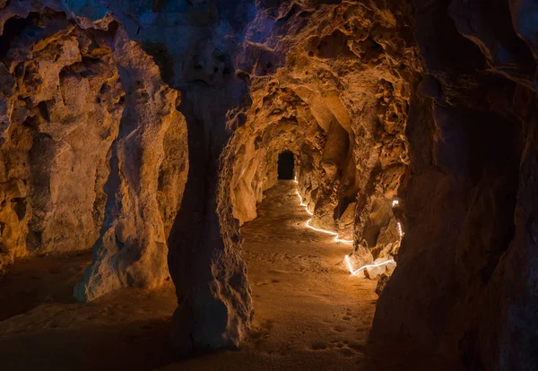 Túnel subterrâneo no Castelo Quinta da Regaleira — Fotografia de Stock