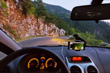 Araba iç ve dağlar yol Kotor Karadağ