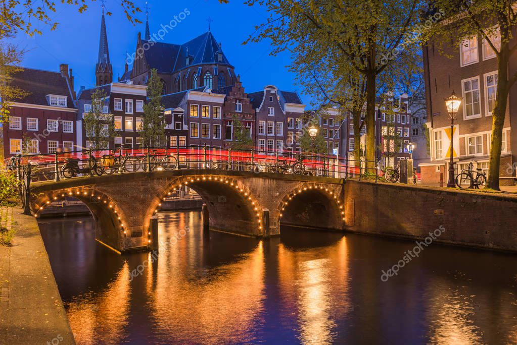 Paisaje urbano de Amsterdam - Países Bajos — Fotos de Stock © Violin