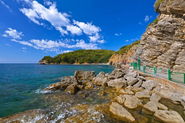 Praia em Budva Montenegro — Fotografia de Stock