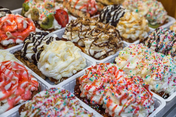 Belgische Waffeln in Bäckerei — Stockfoto