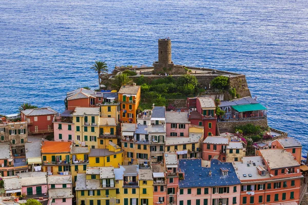 Vernazza v Cinque Terre - Itálie — Stock fotografie