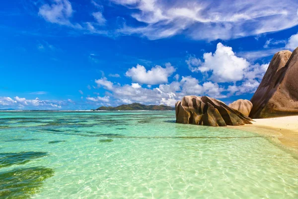 Famous beach Source d'Argent at Seychelles — Stock Photo, Image