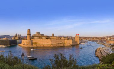 Kalesi ve Vieux Port - Marsilya Fransa