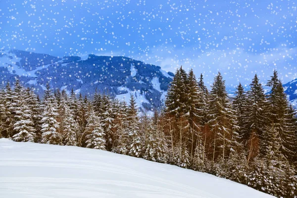 山スキー リゾート ツェル アム ゼー オーストリア — ストック写真