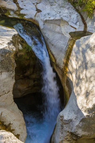 Waterfall Saut du Loup in Provence France — Zdjęcie stockowe