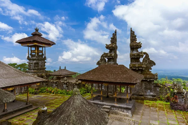 Templo de Pura Besakih - Isla de Bali Indonesia — Foto de Stock