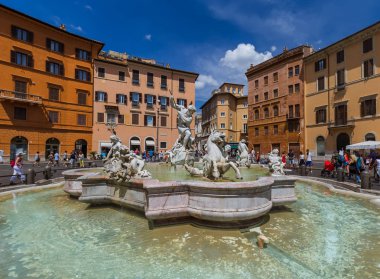 Piazza Navona - Roma İtalya çeşme