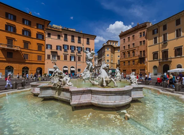 Piazza Navona - Roma İtalya çeşme