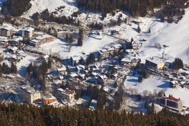 Dağlar kayak merkezi Bad Gastein - Avusturya