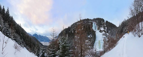 Vattenfall stuibenfall på umhausen - tirol Österrike — Stockfoto