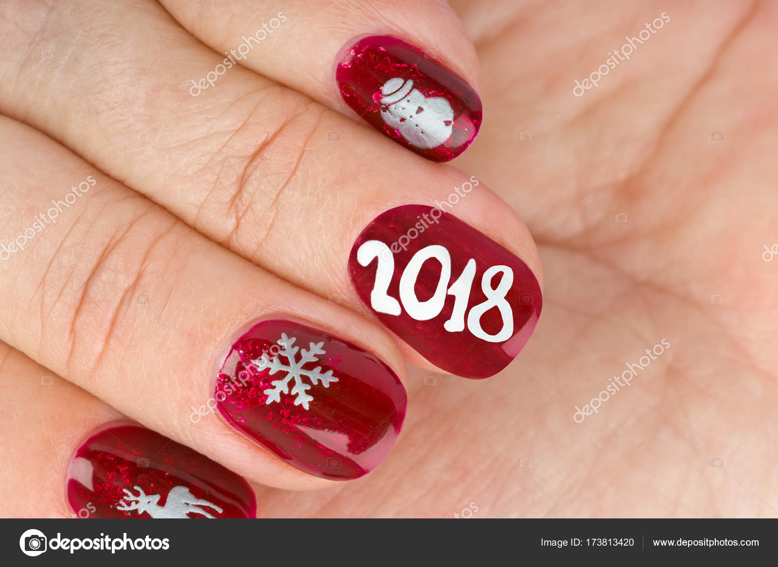 fingernagel mit weihnachten muster isoliert auf weiem hintergrund foto von violin - Fingernagel Muster fingernagel mit weihnachten muster isoliert auf weiem hintergrund foto von violin - Fingernagel Muster