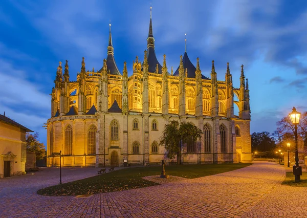 St Barbara Kilisesi şehrin Kutna Hora - Çek Cumhuriyeti — Stok fotoğraf