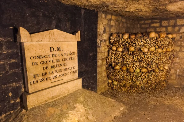 Catacombs in Paris France — Stock Photo, Image