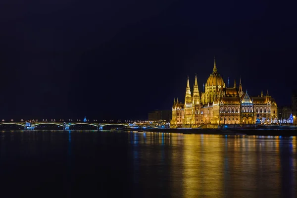 Parlament, Budapest, Magyarország — Stock Fotó