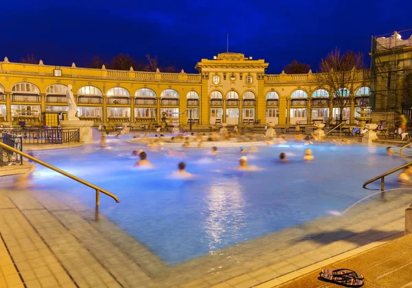 Szechnyi kąpieliska termalnego spa w Budapest, Węgry — Zdjęcie stockowe