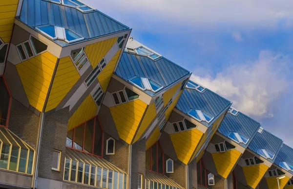 Sześciennych żółty domy - Rotterdam, Holandia — Zdjęcie stockowe