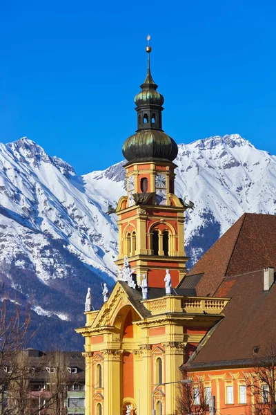 Innsbruck Avusturya 'da eski bir kasaba — Stok fotoğraf