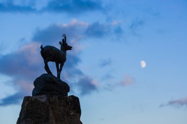Geyik Karlovy Vary - Çek Cumhuriyeti, heykel