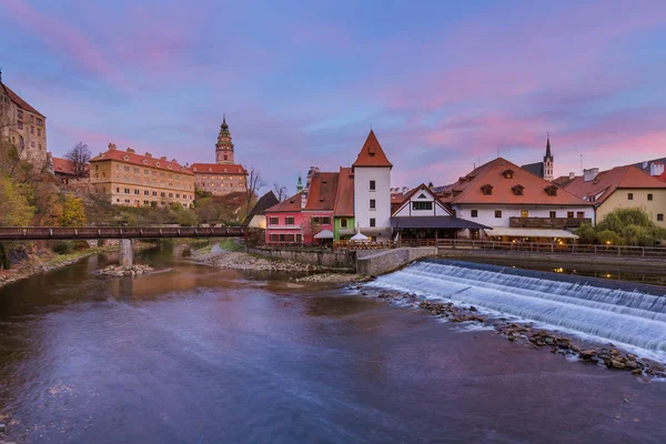 Cesky Krumlov paysage urbain en République tchèque — Photo