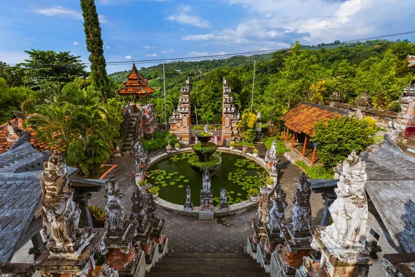 Temple bouddhiste de Banjar - île de Bali Indonésie — Photo