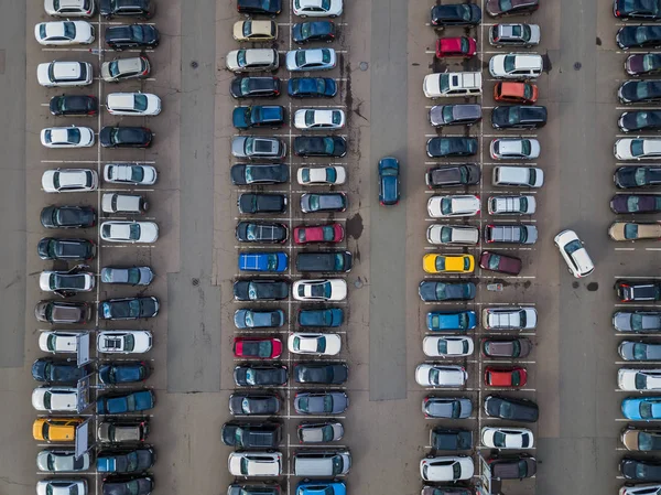 Parkeren van de auto - luchtfoto — Stockfoto