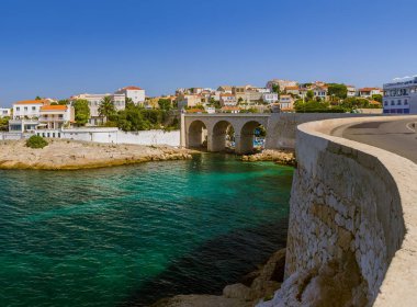Bay Fausse Monnaie - Marseille France
