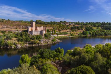 Almourol Kalesi - Portekiz