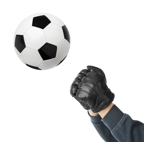 Mani da portiere e pallone da calcio — Foto Stock