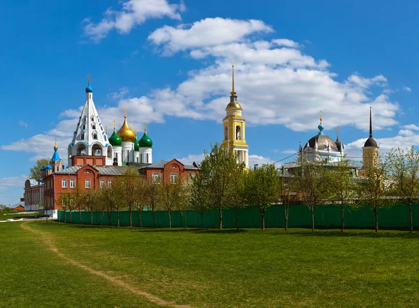 Churches in Kolomna Kremlin - Moscow region - Russia — Stock Photo, Image