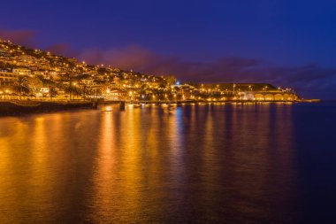 Şehir Santa Cruz ve Havaalanı - Madeira Portekiz