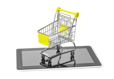 Tablet pc ve alışveriş sepeti