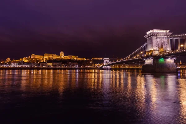 Βασιλικό Παλάτι στη Βουδαπέστη της Ουγγαρίας — Φωτογραφία Αρχείου