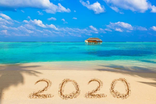 Numéros 2020 sur la plage — Photo